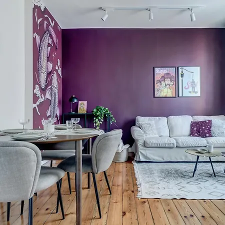 Cozy Bright Space In The Heart Of Women's Market Σόφια